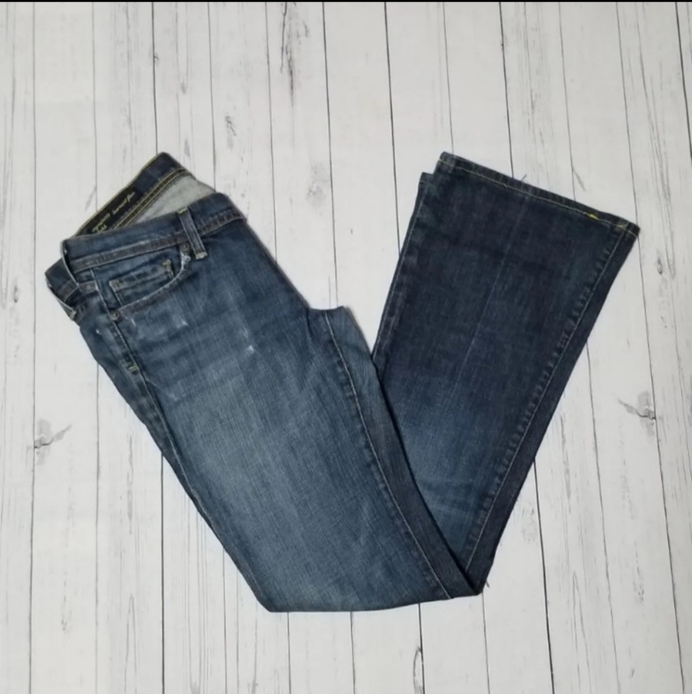 CITIZENS OF HUMANITY Low Waisted Flaired Jeans - Picture 2 of 8